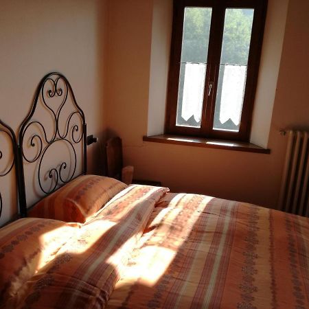 Casa Dell' Abbondanza B&B Agriturismo Vigoleno Ngoại thất bức ảnh